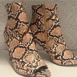 Peep-Toe Snake-Print Ankle Booties - Beige/Black